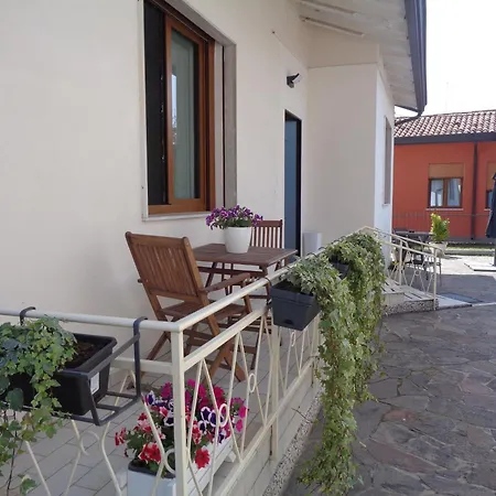 C&m Al Cortile Vicino E Aeroporto Vce